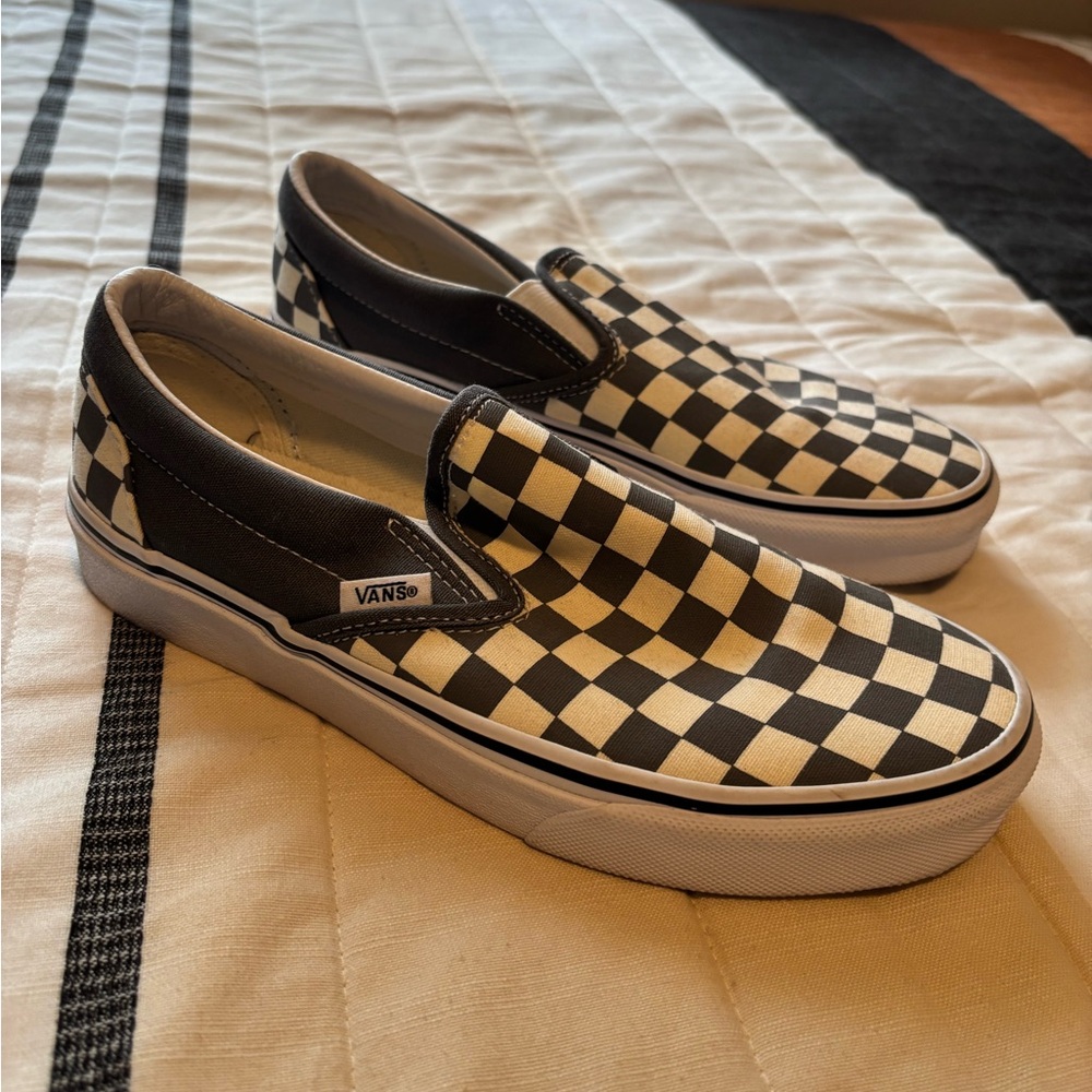 Vans Men's Gray Checkered Slip-On Sneakers